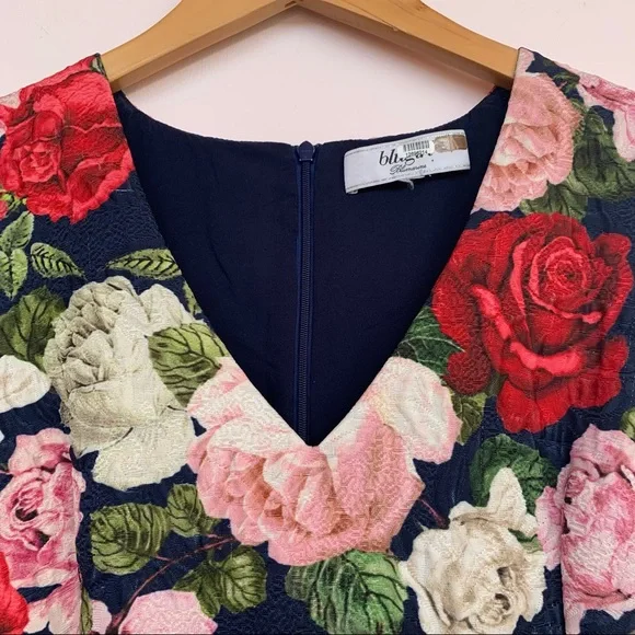 Women's Blugirl Blumarine Sleeveless Multicolor Rose Floret Dress, Small - Picture 3 of 14